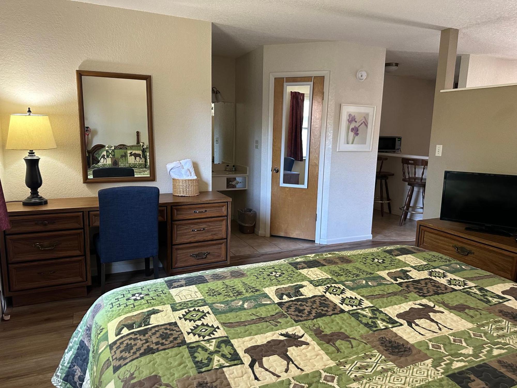 Sunset Inn And Suites Fredericksburg Buitenkant foto